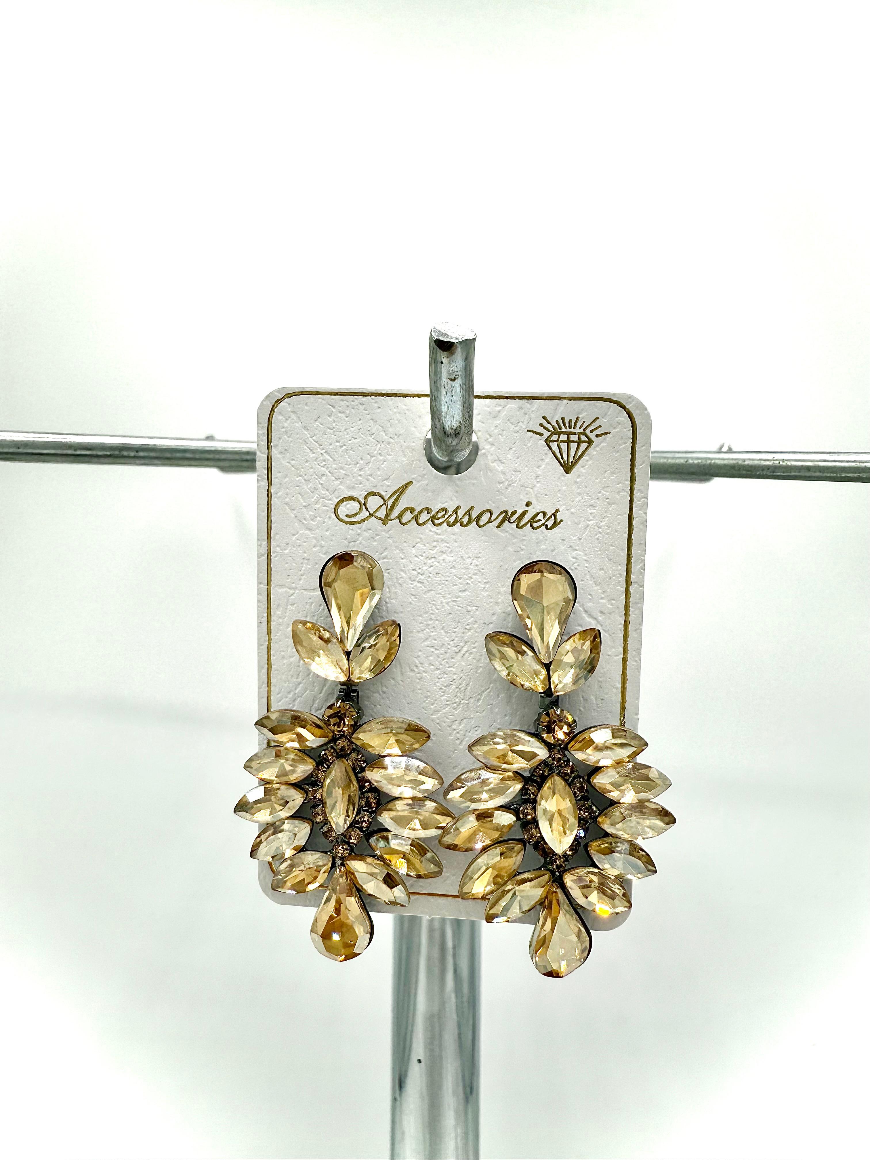Crystal Stone Flower-Shaped Dangle Earrings - 1